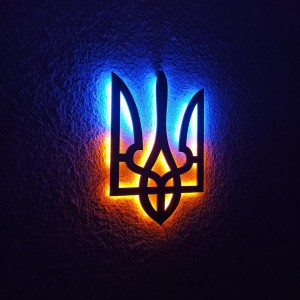 Панно декоративная картина на стену Трезубец классический LED подсветка 210x300 acr-p000079. Photo 2