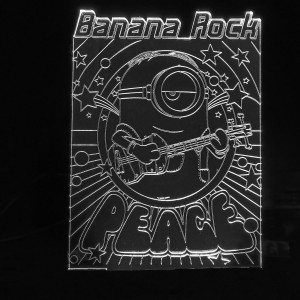 Акриловый светильник-ночник Миньон Банана рок белый tty-n001259